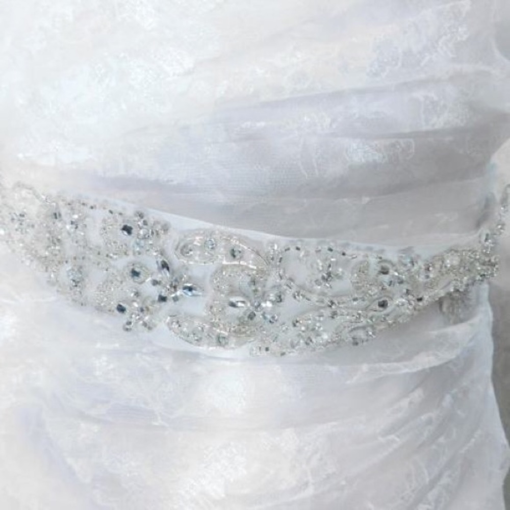 Maggie Sottero Custom Wedding Dress - Picture 4 of 8